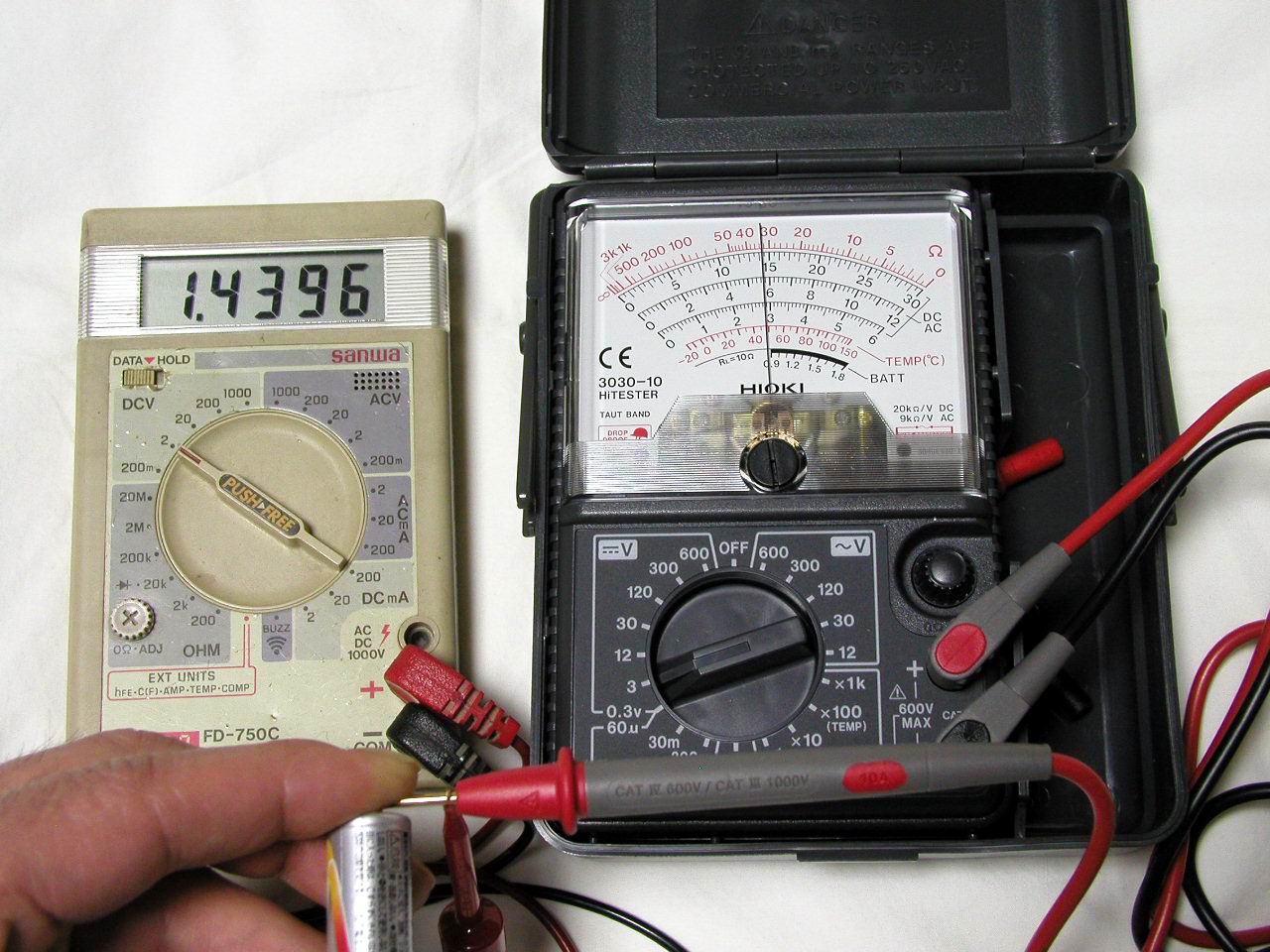 日置電機 3030-10 アナログテスタ (20k/V) 電流 電圧 抵抗-